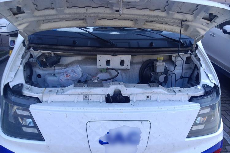 Used JAC Group Blue Cat 2023 M2 Eves Power 41.86kWh Comfort Edition Engine Bay