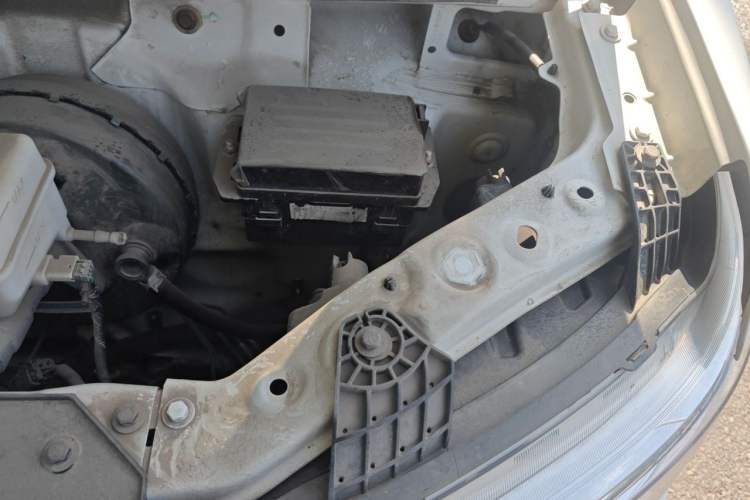 Used JAC Group Blue Cat 2023 M1 Guoxuan Hi-Tech 40.55 kWh Elite Edition Engine Bay Left