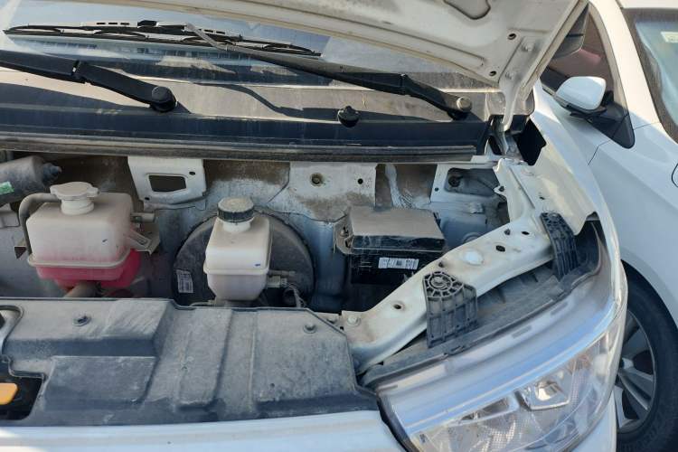 Used JAC Group Blue Cat 2023 M1 Zhongxinhang 38.64kWh Elite Edition Engine Bay Left