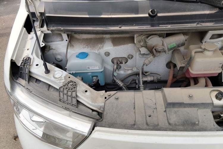 Used JAC Group Blue Cat 2023 M1 Zhongxinhang 38.64kWh Elite Edition Engine Bay Right