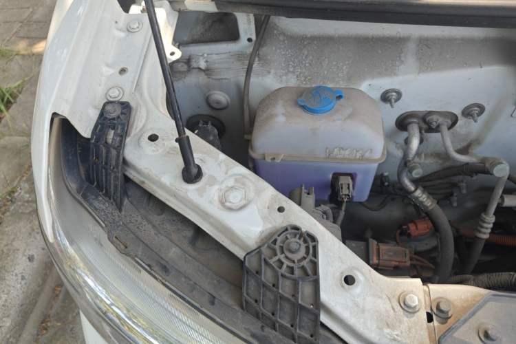 Used JAC Group Blue Cat 2023 M1 Guoxuan Hi-Tech 40.55 kWh Elite Edition Engine Bay Right