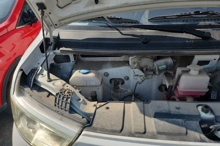 Used JAC Group Blue Cat 2023 M1 Zhongxinhang 38.64kWh Elite Edition Engine Bay Right