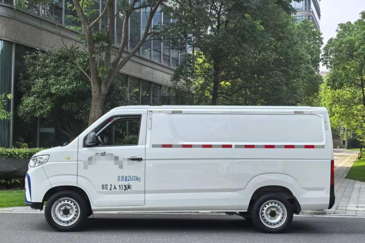 Used JAC Group Blue Cat 2023 M1 Guoxuan Hi-Tech 40.55 kWh Elite Edition Exterior 2