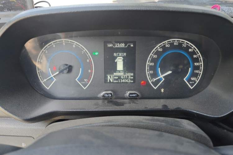 Used JAC Group Blue Cat 2023 M1 Guoxuan Hi-Tech 40.55 kWh Elite Edition Instrument Cluster