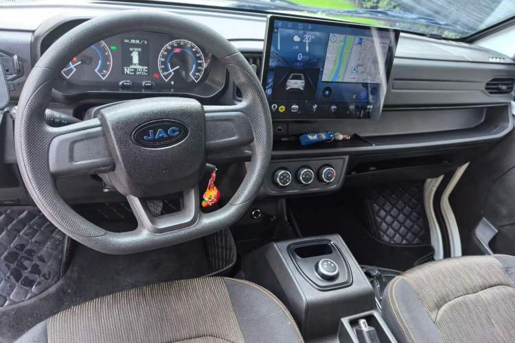 Used JAC Group Blue Cat 2023 M1 Guoxuan Hi-Tech 40.55 kWh Elite Edition Interior 1