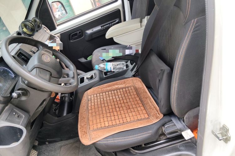 Used JAC Group Blue Cat 2023 M1 Zhongxinhang 38.64kWh Elite Edition Left Front Seat