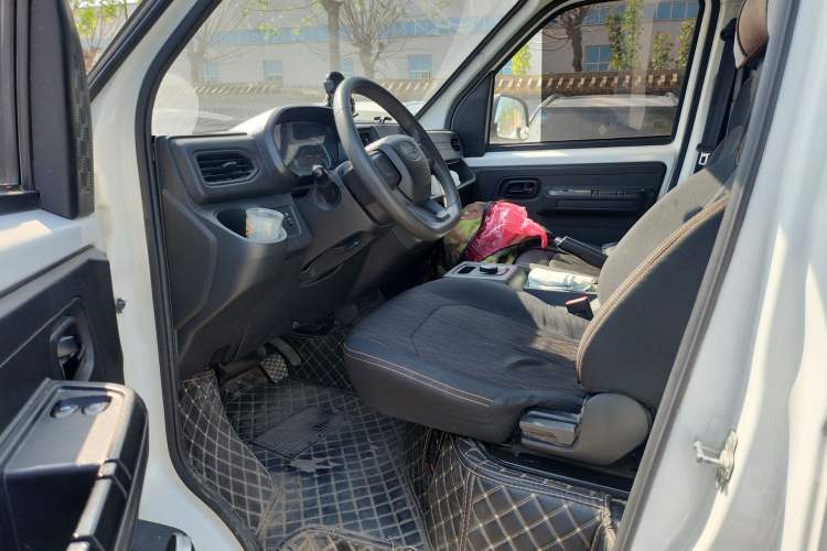 Used JAC Group Blue Cat 2023 M1 Zhongxinhang 38.64kWh Elite Edition Left Front Seat