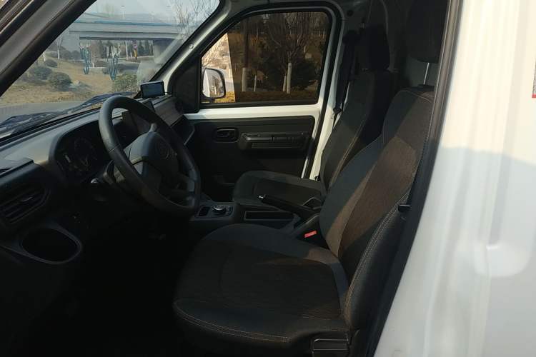 Used JAC Group Blue Cat 2023 M1 Guoxuan Hi-Tech 40.55 kWh Elite Edition Left Front Seat