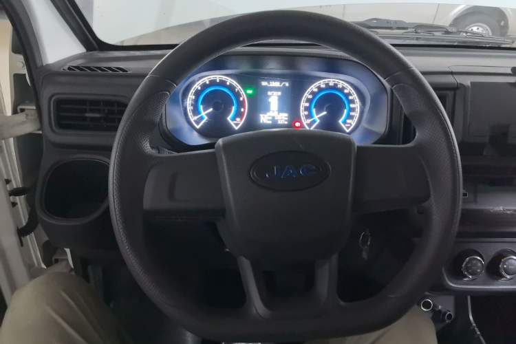 Used JAC Group Blue Cat 2023 M1 Guoxuan Hi-Tech 40.55 kWh Elite Edition Steering Wheel