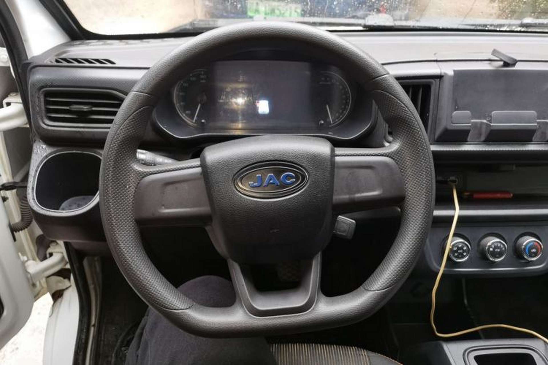 Used JAC Group Blue Cat 2023 M1 Zhongxinhang 38.64kWh Elite Edition Steering Wheel