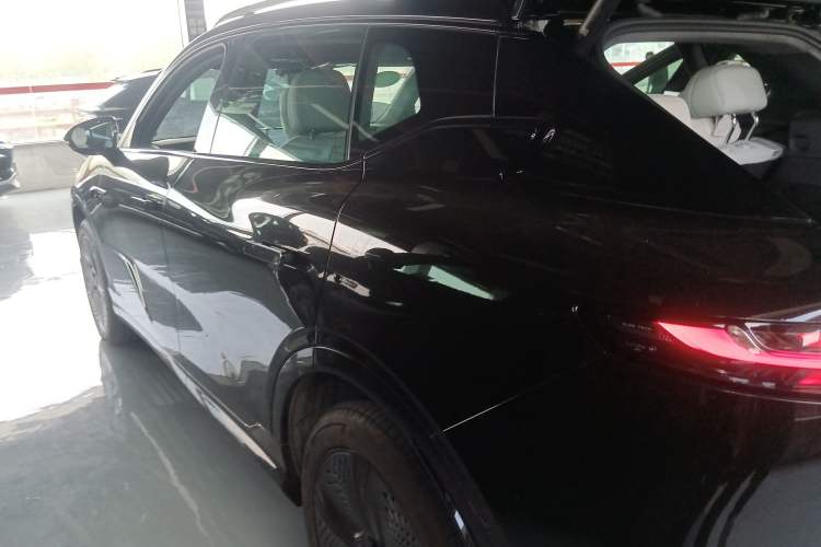 Used JAC Group COURAGE 2024 Long-Range Supercharge Edition Exterior 3