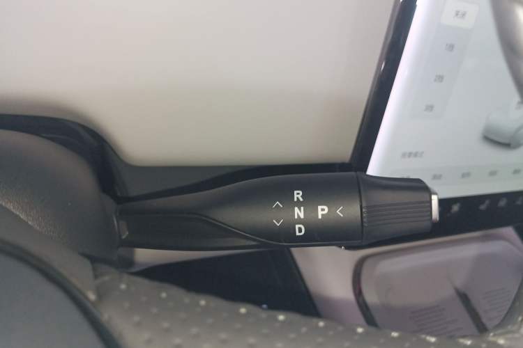 Used JAC Group COURAGE 2024 Long-Range Supercharge Edition Gear Lever