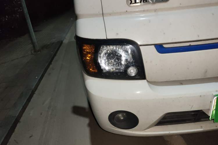 Used JAC Group EX6 2023 i3 New Energy No.1 Cargo Vehicle Right Front Headlight