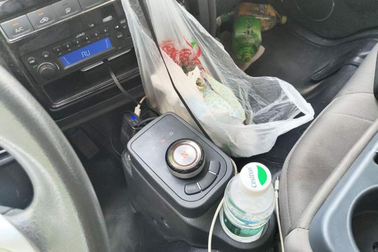 Used JAC Group EX6 2024 64 kWh Van Gear Lever