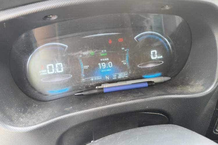 Used JAC Group EX6 2024 64 kWh Van Instrument Cluster