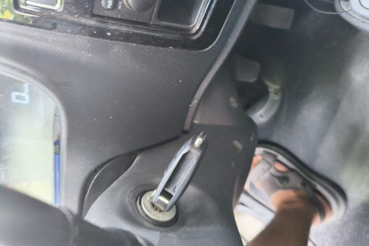 Used JAC Group EX6 2024 64 kWh Van Vehicle Key