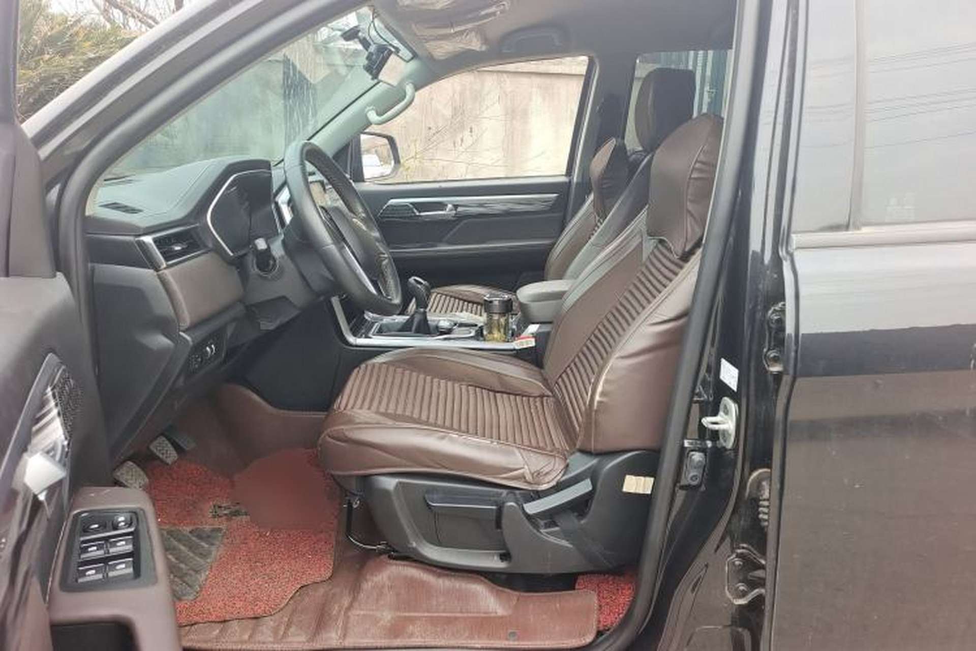 Used JAC Group Hantoo 2021 2.0T Commercial Version Manual Diesel Two-Wheel Drive Elite Trim with Dual HFC4DB2-2E Left Front Seat