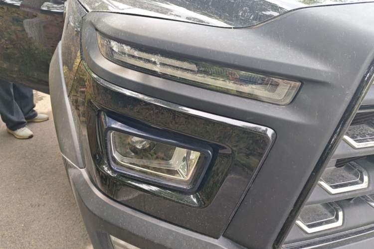 Used JAC Group Hantoo 2021 2.5T Commercial Version Manual Diesel Two-Wheel Drive Elite Plus – Big Double Cabin JE4D25Q6B Right Front Headlight