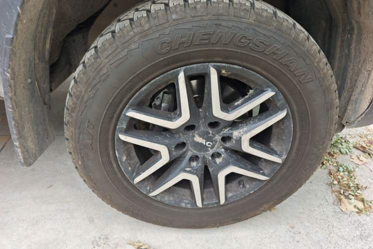 Used JAC Group Hantoo 2021 2.0T Commercial Version Manual Diesel 4x4 Elite Large Double Cabin HFC4DB2-2E Right Front Wheel Hub