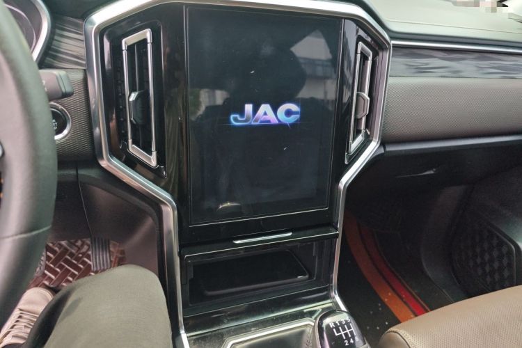 Used JAC Group Hantoo 2021 2.0T Commercial Version Manual Diesel Two-Wheel Drive Elite Large Double Cabin HFC4DB2-2E Audio And AC Panel