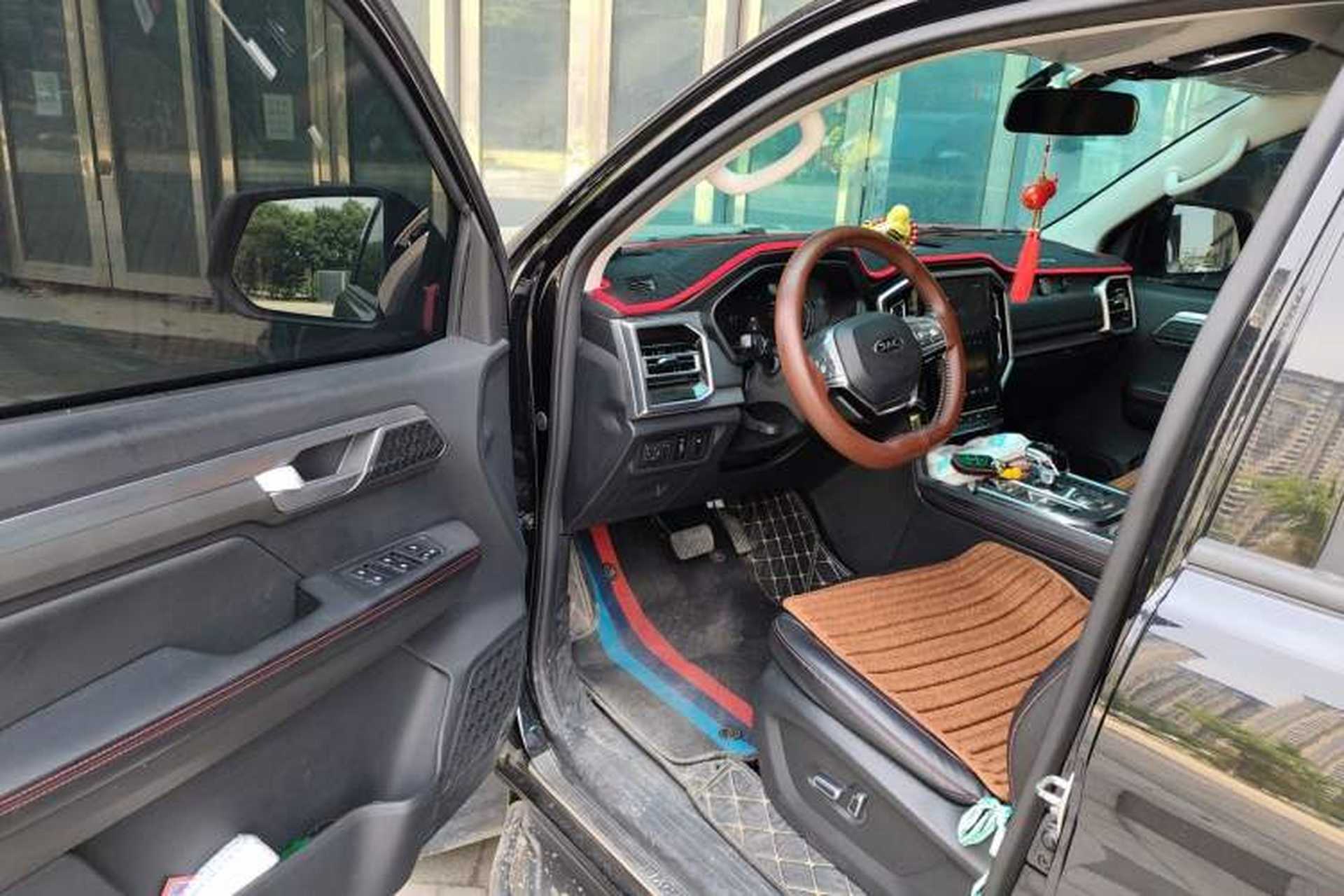 Used JAC Group Hantoo 2023 2.0T Automatic Diesel Two-Wheel Drive Elite Plus Double Cab Driver Seat