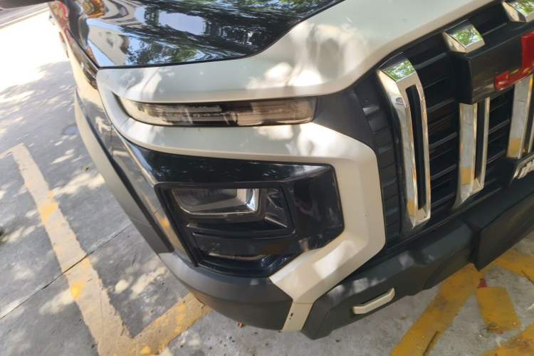 Used JAC Group Hantoo 2023 2.0T Automatic Diesel Two-Wheel Drive Elite Plus Double Cab Right Front Headlight