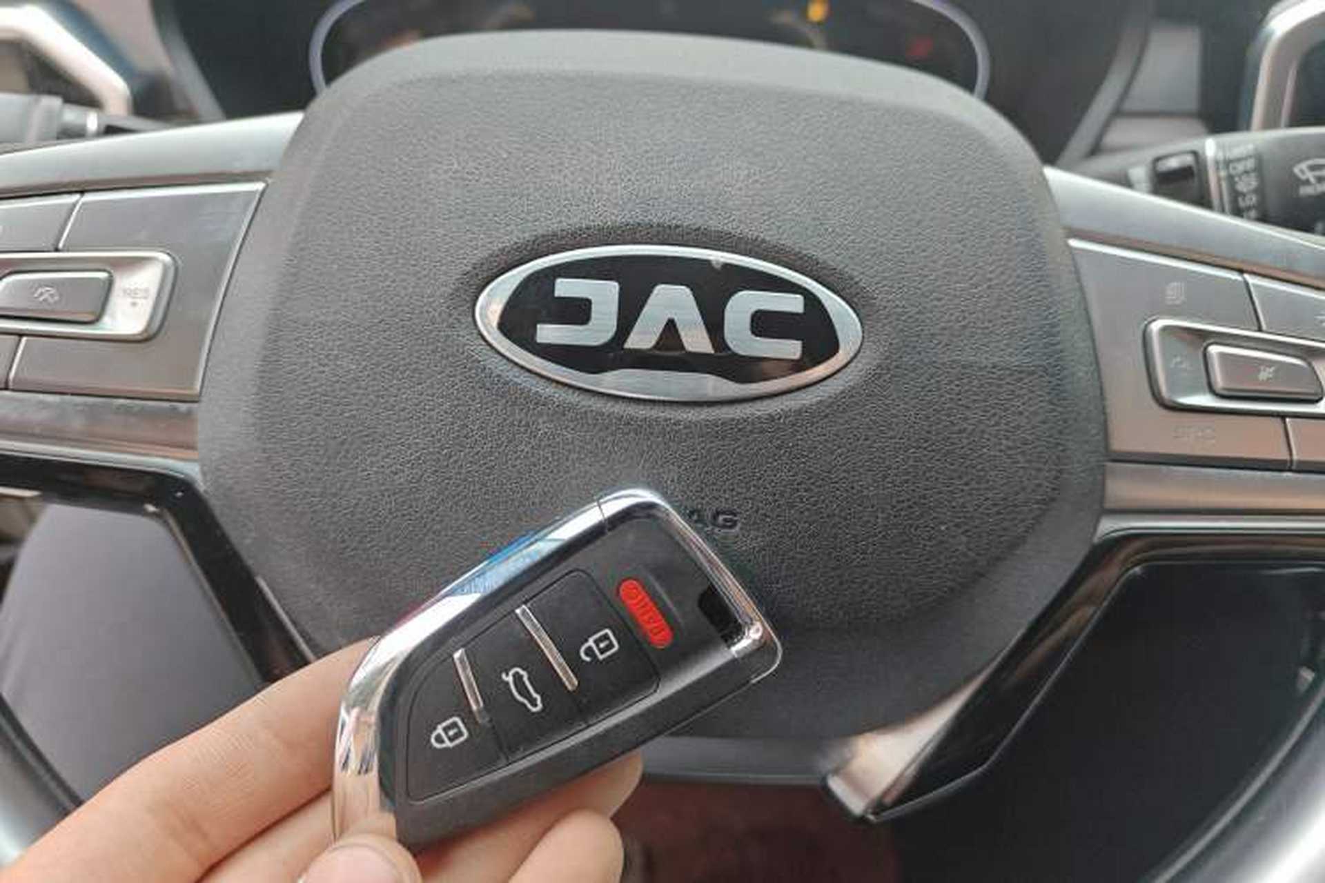 Used JAC Group Hantoo 2023 2.0T Automatic Diesel Two-Wheel Drive Elite Plus Double Cab Vehicle Key