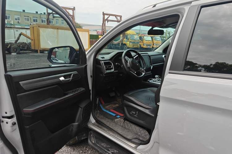 Used JAC Group Hantoo 2023 2.0T Automatic Diesel 4x4 Elite Plus Driver Seat