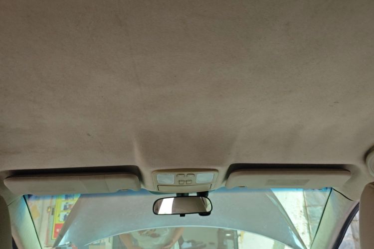 Used JAC Group Heyue 2011 1.5L Manual Luxury Edition Headliner