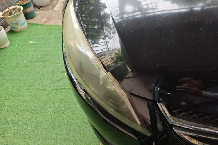 Used JAC Group Heyue 2011 1.5L Manual Luxury Edition Right Front Headlight