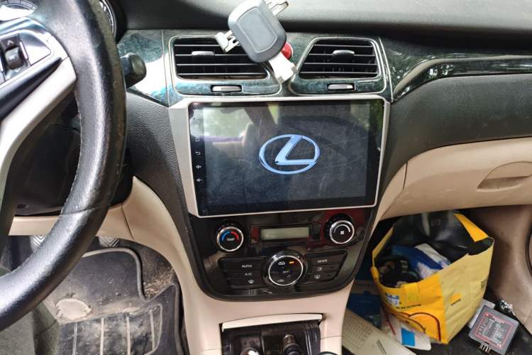 Used JAC Group Heyue 2012 1.5L Manual Business Zunyi Trim Audio And AC Panel
