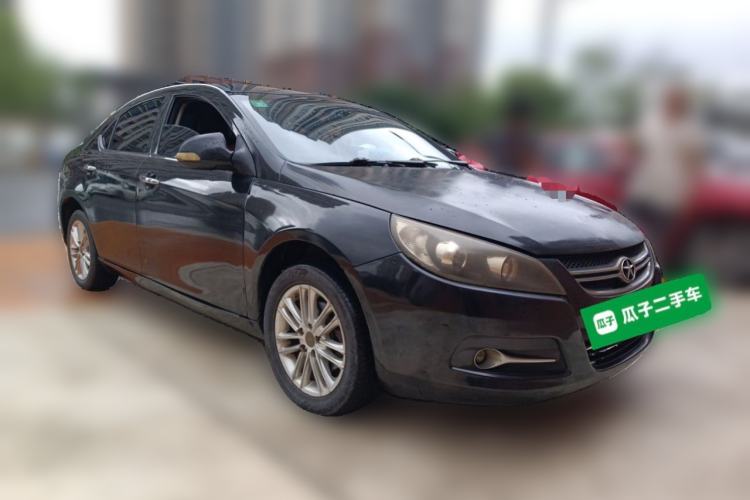 Used JAC Group Heyue 2012 1.5L Manual Luxury Version Front Right 45 Deg