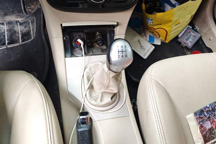 Used JAC Group Heyue 2012 1.5L Manual Business Zunyi Trim Gear Lever