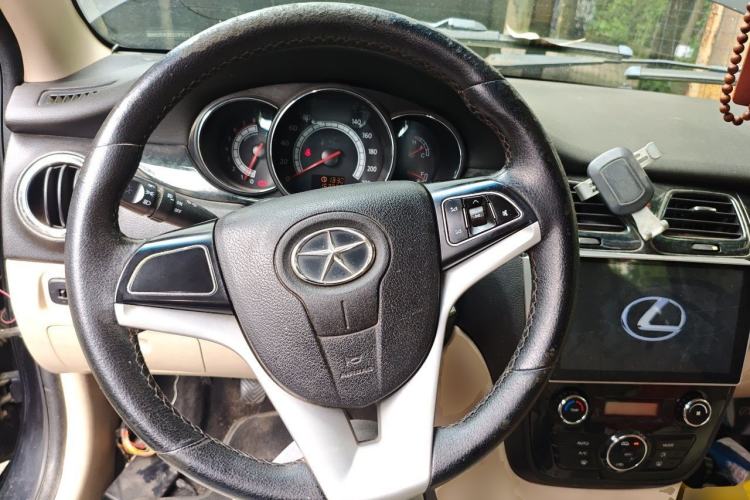 Used JAC Group Heyue 2012 1.5L Manual Business Zunyi Trim Steering Wheel