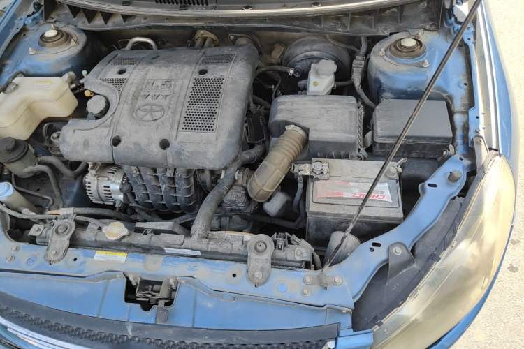 Used JAC Group Heyue 2012 1.5L Manual Deluxe Sport Edition Engine Bay Left