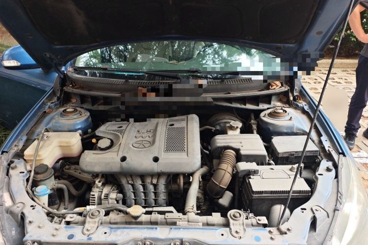 Used JAC Group Heyue 2012 1.5L Manual Luxury Version Engine Bay