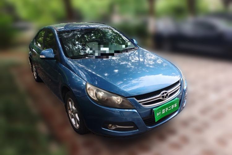 Used JAC Group Heyue 2012 1.5L Manual Luxury Version Front Right 45 Deg