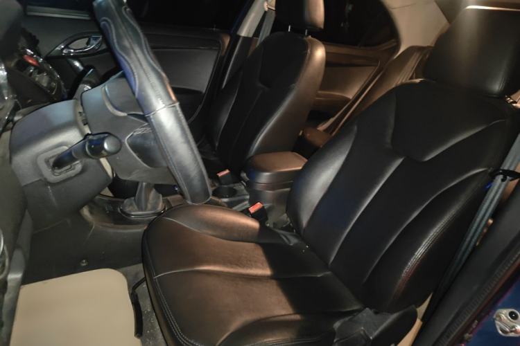 Used JAC Group Heyue 2012 1.5L Manual Luxury Sport Edition Left Front Seat