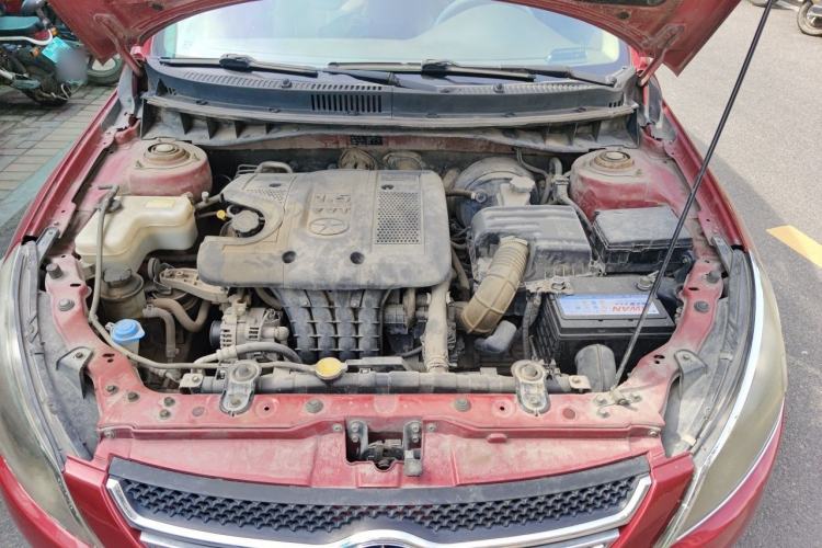 Used JAC Group Heyue 2012 1.5L Manual Luxury Version Engine Bay