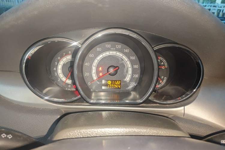 Used JAC Group Heyue 2012 1.5L Manual Luxury Version Instrument Cluster