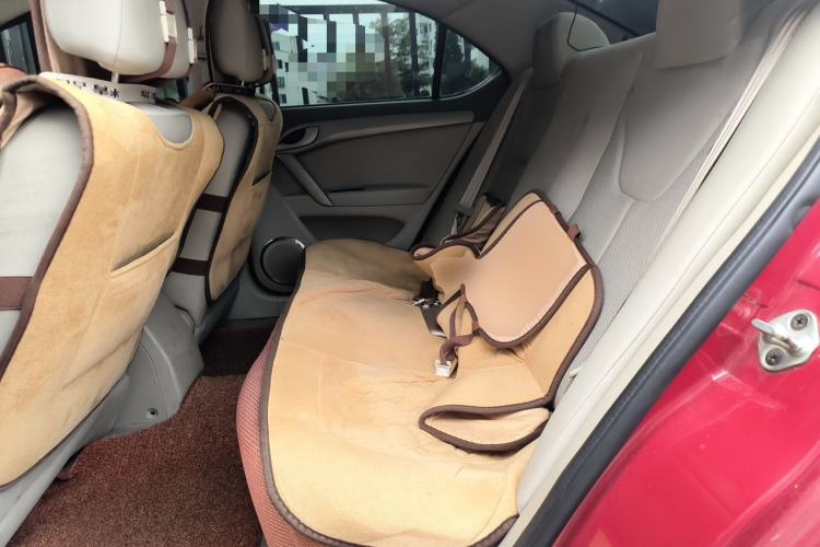 Used JAC Group Heyue 2012 1.5L Manual Comfort Edition Left Rear Seat