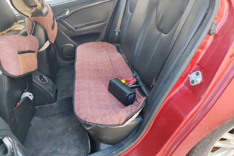 Used JAC Group Heyue 2012 1.5L Manual Luxury Sport Edition Left Rear Seat
