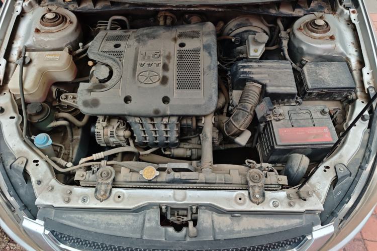 Used JAC Group Heyue 2012 1.5L Manual Luxury Sport Edition Engine Bay