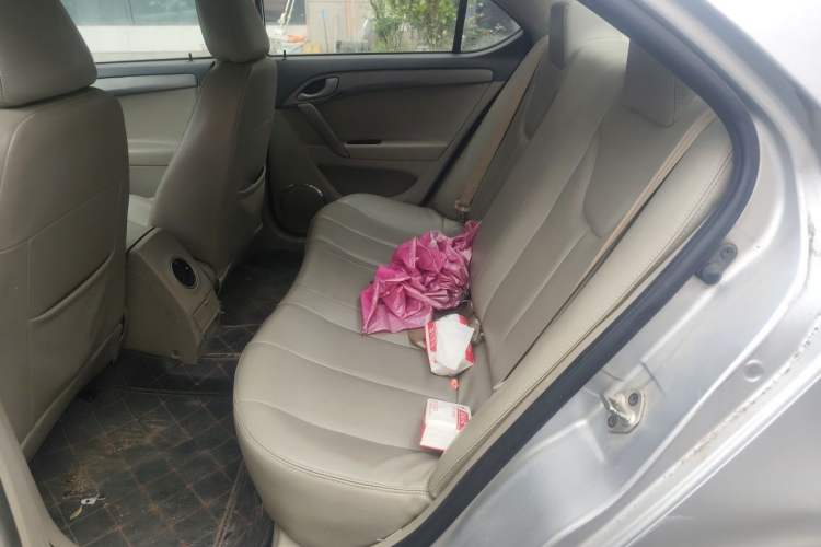 Used JAC Group Heyue 2012 1.5L Manual Luxury Version Left Rear Seat