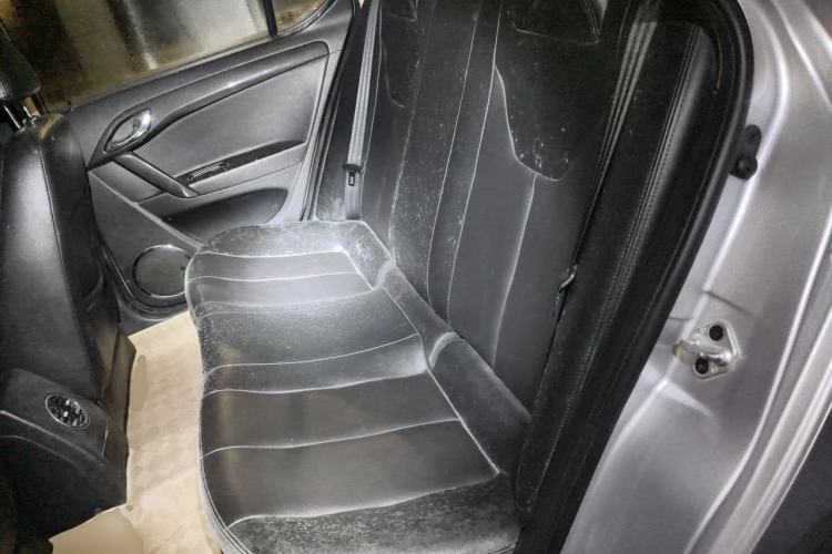 Used JAC Group Heyue 2012 1.5L Manual Luxury Sport Edition Left Rear Seat