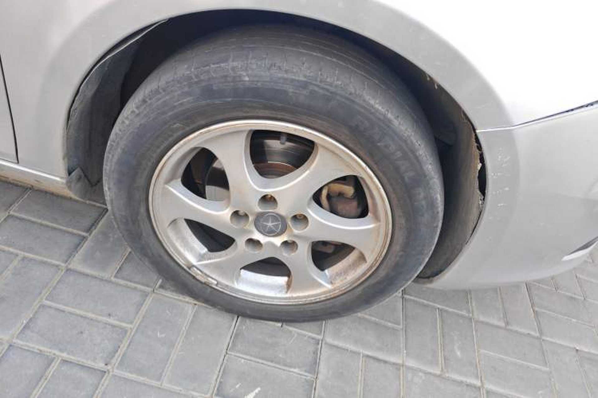 Used JAC Group Heyue 2012 1.5L Manual Luxury Version Right Front Wheel Hub