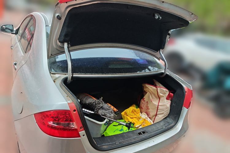 Used JAC Group Heyue 2012 1.5L Manual Luxury Sport Edition Trunk