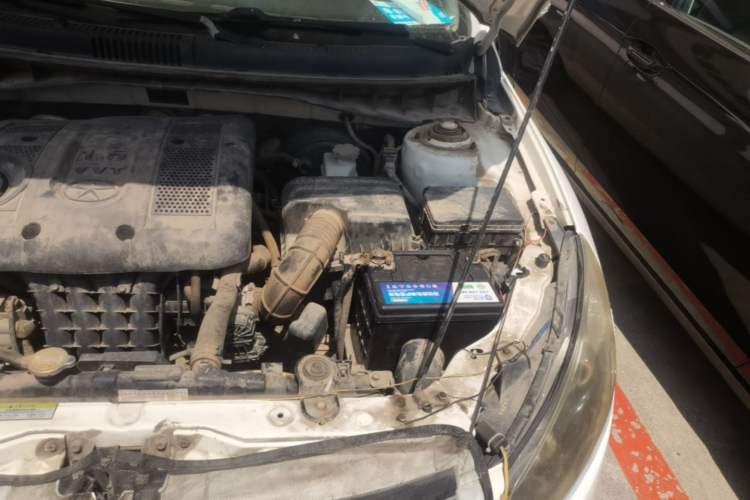 Used JAC Group Heyue 2012 1.5L Manual Zunyi Trim Engine Bay Left