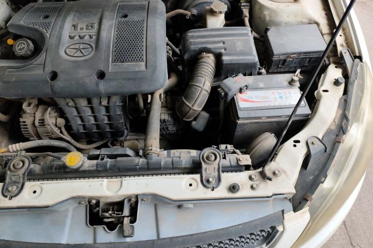 Used JAC Group Heyue 2012 1.5L Manual Luxury Sport Edition Engine Bay Left
