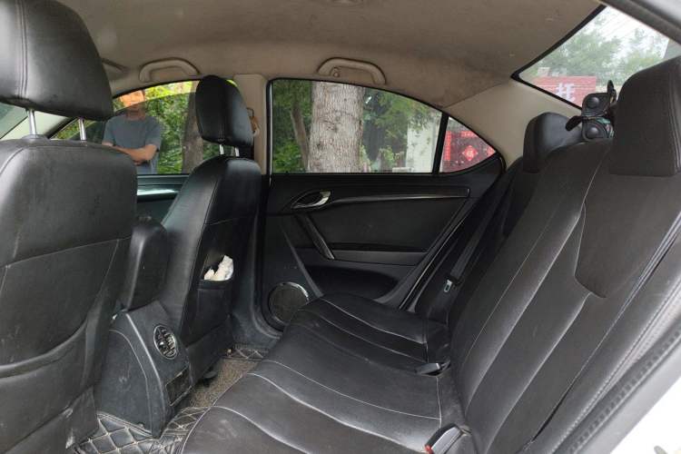 Used JAC Group Heyue 2012 1.5L Manual Luxury Sport Edition Left Rear Seat